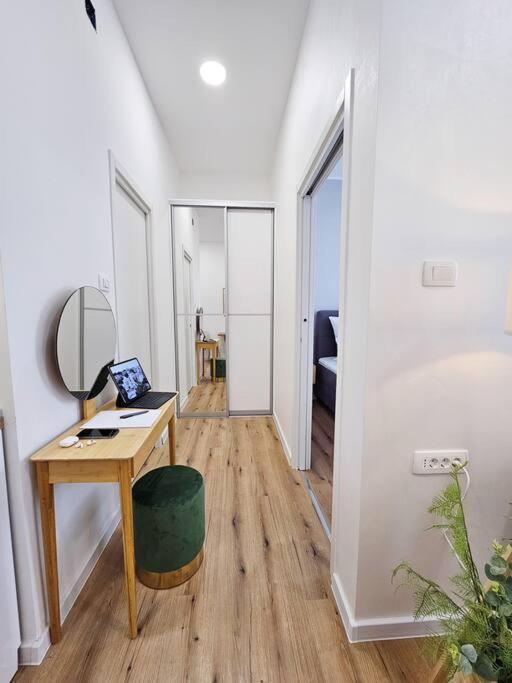 Chariming And Comfy Studio Apartment Pula Bagian luar foto