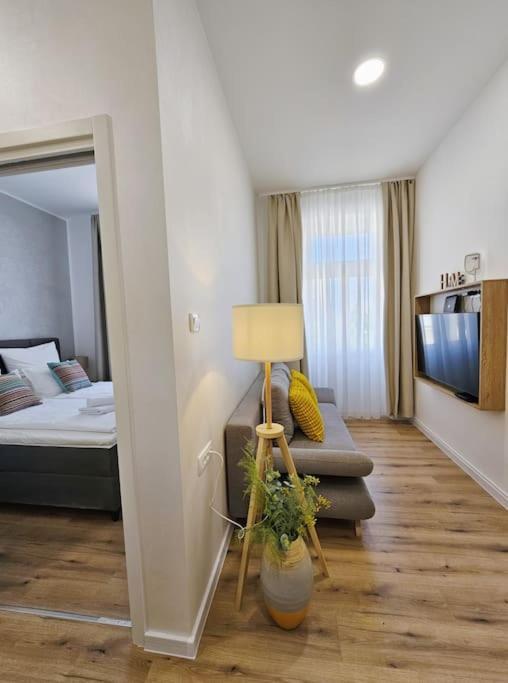 Chariming And Comfy Studio Apartment Pula Bagian luar foto