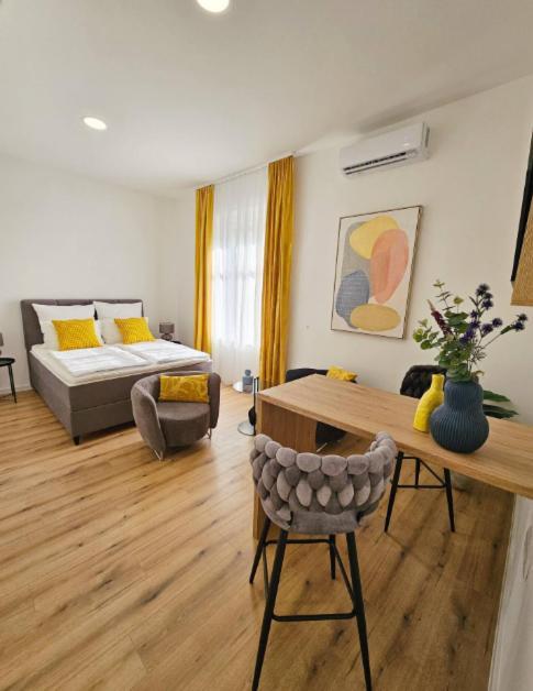 Chariming And Comfy Studio Apartment Pula Bagian luar foto